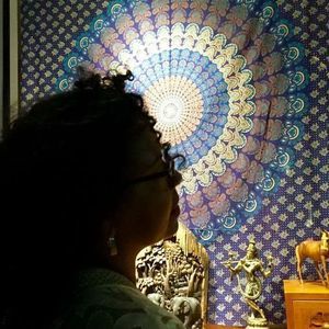 Meet your Posher, Nellie